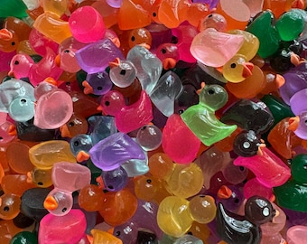 Miniature Ducks, Resin Crafts, Funny Party Favors, Mini Ducks, Miniature Figurines, Small Resin Animals, Tiny Resin, Glow in the Dark