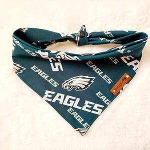 Philadelphia Eagles Dog  Bandana, Puppy Bandana,  NFL Bandana, Tie & Snap Dog Bandana, Football Team Dog Bandana, Eagles Dog Bandana, Puppy