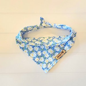 Blue  Daisy Dog Bandana Blue Dog Bandana Spring Dog Bandana Tie & Snap Bandana Girl Dog Scarf Puppy Gift Summer Cat Scarf Floral Dog Bandana