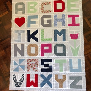 Padrão de colcha de alfabeto, base de manta, patchwork de papel, pdf, ABC, letras maiúsculas, 26 letras, fácil, baby jelly roll