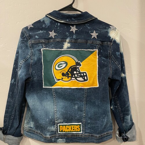 Sz Medium Green shops Bay Packers Jean Jacket