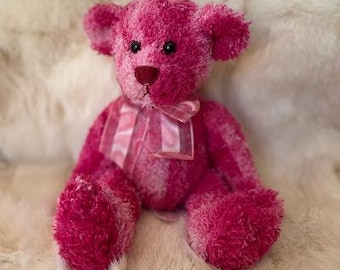 Vintage Stuffed Valentine's Bears. Plush