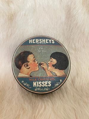 Vintage Hershey's Round Tin