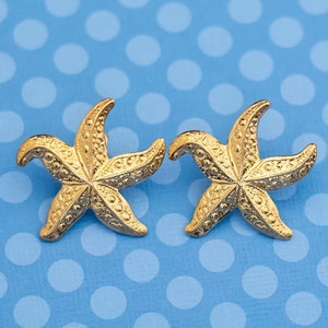 Vintage Starfish Gold Tone Stud Earrings by Avon - M1