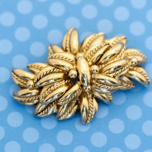 Vintage Boho Geometric Gold Tone Brooch - M17