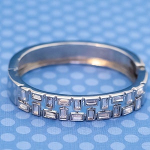 8 inch, Vintage Geometric Rhinestones Silver Tone Hinged Bangle - M32