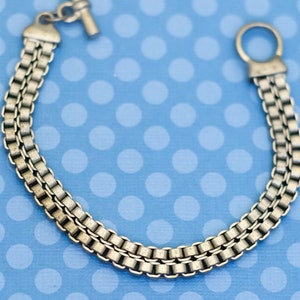 7 1/2 inch, Vintage Box Chain Links Stylish Bracelet - M38