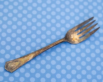 Tenedor vintage medieval de estilo noble de R&B - M30