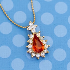 Vintage Victorian Gemstone Pendant Necklace by Avon 18 Inches - M7