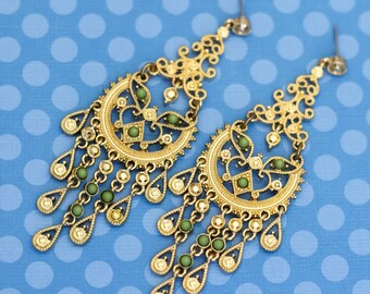 Vintage Abstract Bohemian Gold Tone Cultural Dangle Earrings - M27