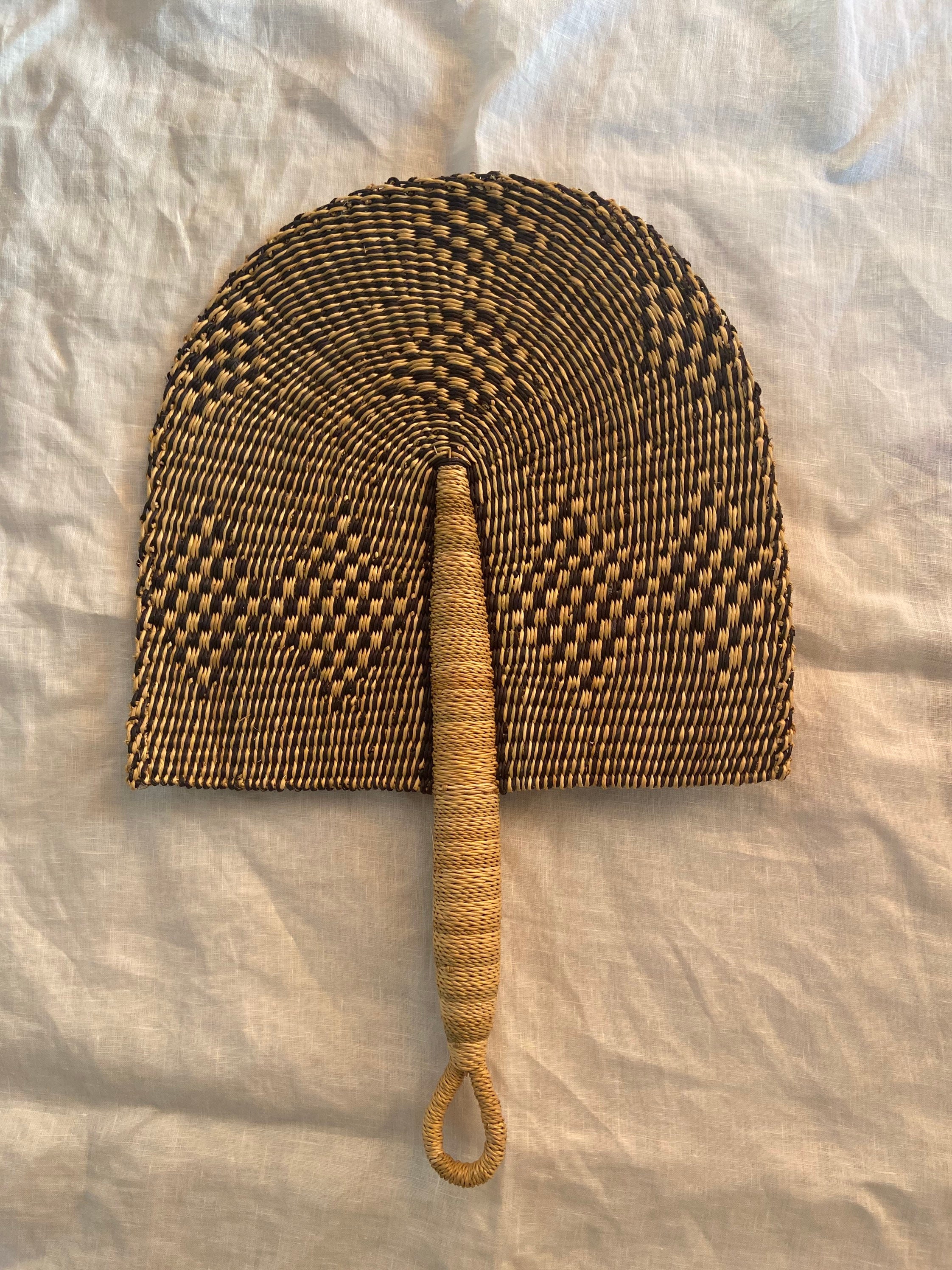 Éventails en Osier Bolga