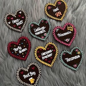 Lebkuchen Herz Oktoberfest Anstecker Brosche Pin Filz für Dirndl Lederhose Kleidung Party JGA Wunschname Personalisierbar Namensschild Xmas