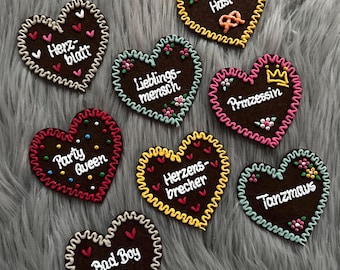 Lebkuchen Herz Oktoberfest Anstecker Brosche Pin Filz für Dirndl Lederhose Kleidung Party JGA Wunschname Personalisierbar Namensschild Xmas
