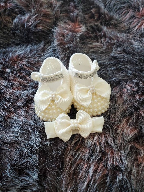 Crochet Baby Shoes and Headband Set: Ivory Pearl Baptism Shoes - Etsy