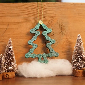 Bike Chain Christmas Ornament - Tree