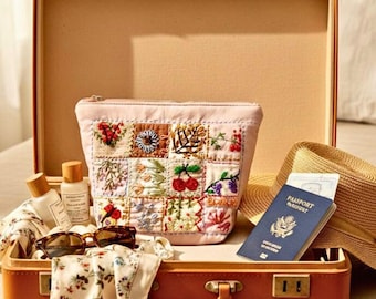 Rosa Reise-Make-up-Tasche, Geschenk für Frauen, handgefertigte Kosmetiktasche, bestickter Leinen-Organizer, Reise-Accessoire für Sie