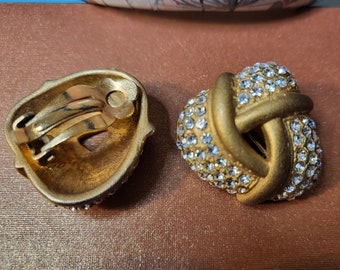 Love Knot, Large Size, Vintage French Earrings 1980s, Designer Clip On Earrings, Matte Gold Finish, Art Deco