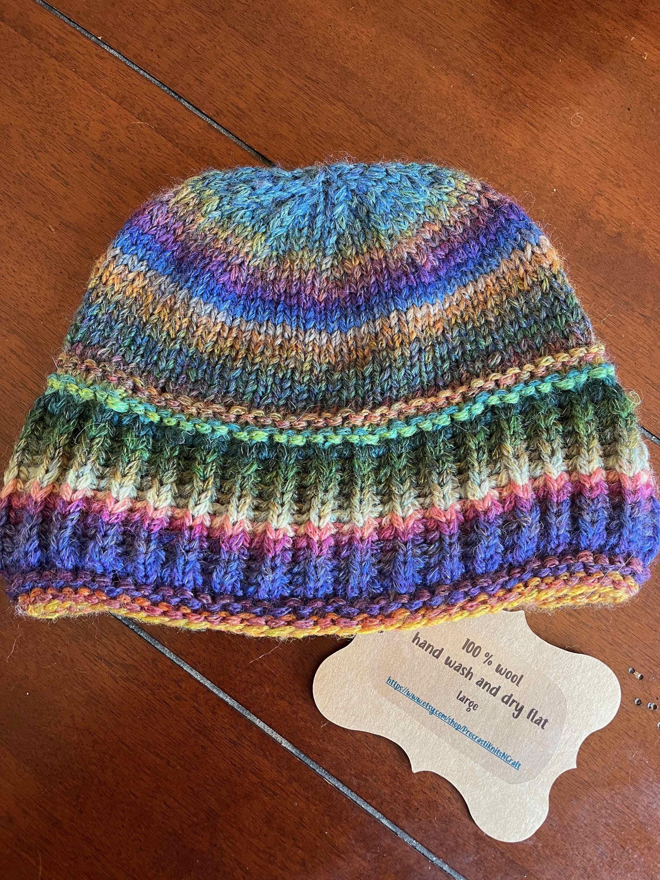 帽子 Tento Hand knitted hat Tento Hand knitted hat