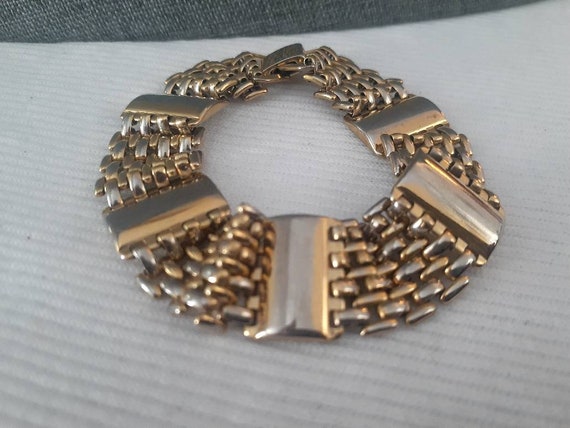 Woven/braided and Glossy gold tone Statement Brac… - image 8
