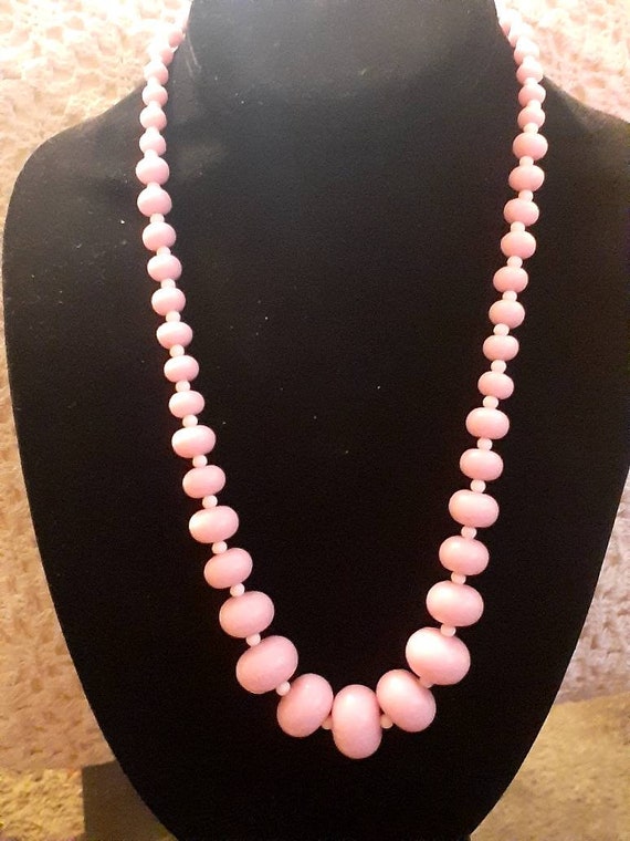 Bubblegum pink and white bead necklace - image 4