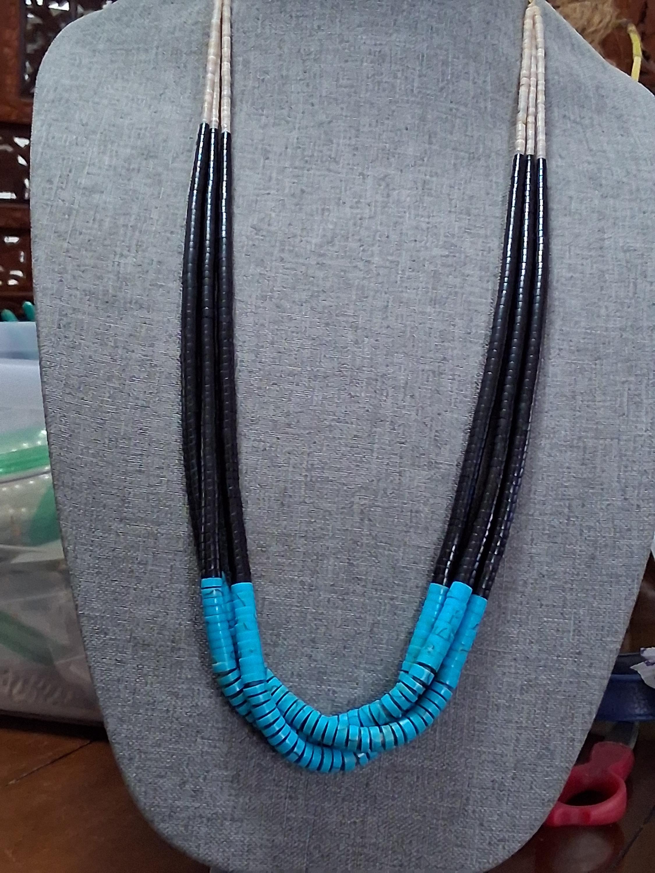 3色のヘシスタイルのビーズマルチストランドネックレス 34インチ、タン