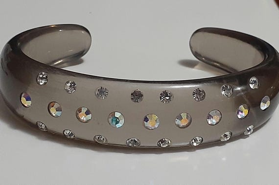 Lucite translucent cuff bracelet 3 rows Aurora bo… - image 5
