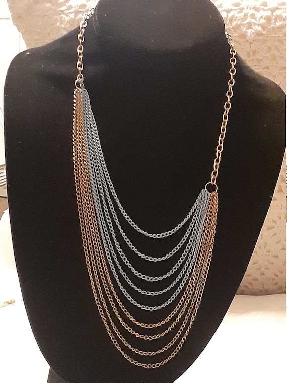 Multi chain two tone necklace