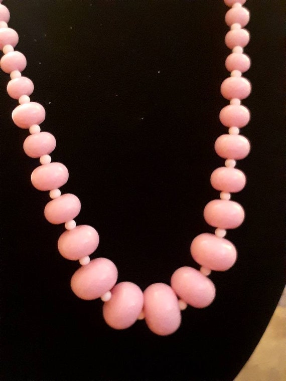 Bubblegum pink and white bead necklace - image 8