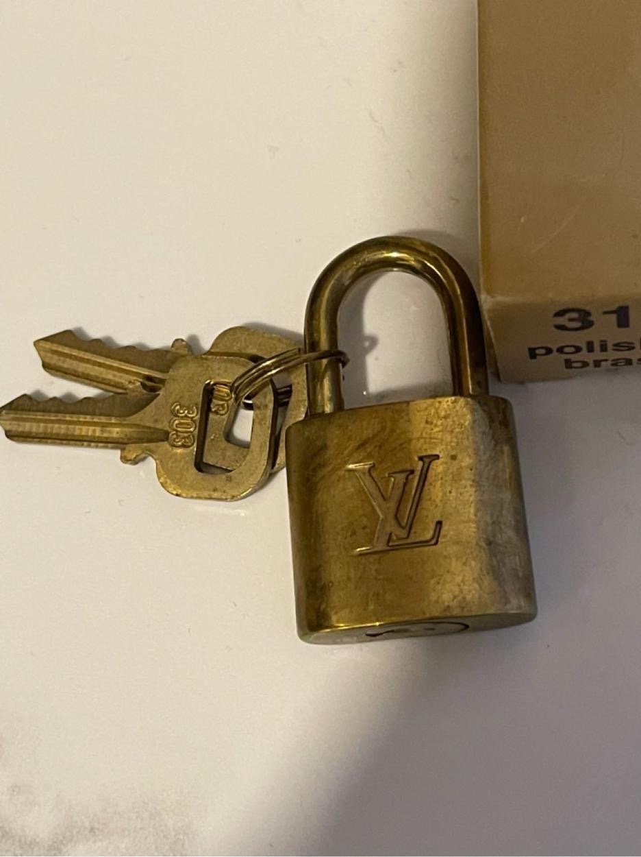 Louis Vuitton Brass Padlock & Key 10482