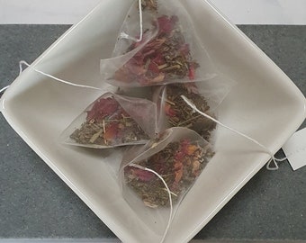 Hormone Me / Bolsas de té biodegradables mezcladas naturales orgánicas / Té de bienestar / Hoja de frambuesa, bayas de Goji, jengibre y más...