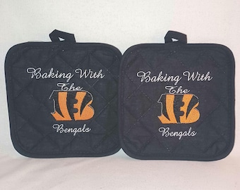 Embroidered Cincinnati Bengals Potholder Set| NFL| Football| Sports