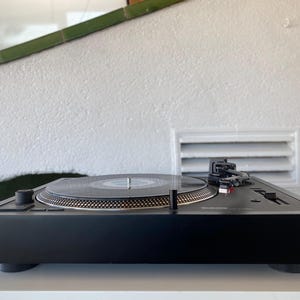 Matte black lacquered plinth for Technics SL 1200/1210 MK7