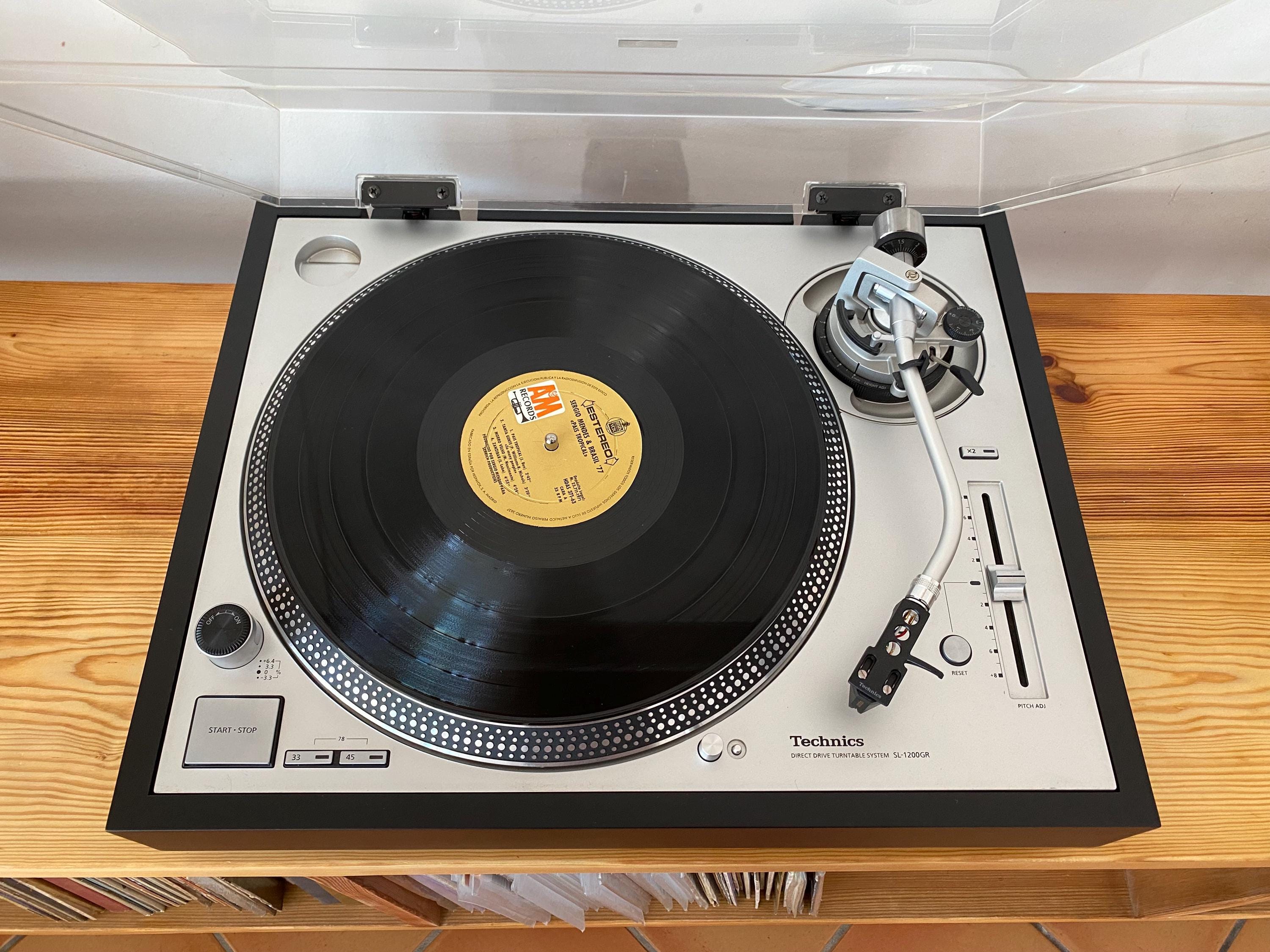 Technics SL-1200/1210 ターンテーブル用ハンドメイド無垢材台座