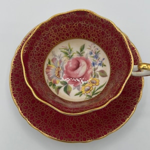 Paragon Red Teacup and Saucer | Red Floral Teacup | Collectible Teacup | Cabbage Rose Teacup | Made in England| Gold Teacup and Saucer