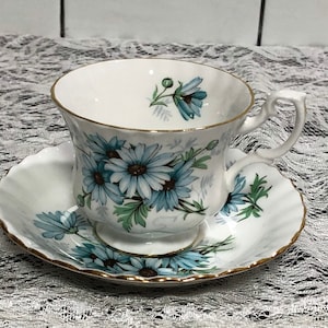Royal Albert Marguerite Fine Bone China Teacup and matching Saucer