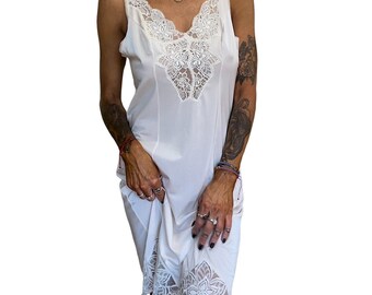 Vintage mid century Wacoal ivory lace lingerie chemise slip dress size small