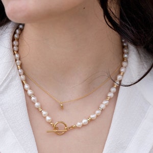 Pearl Beads Necklace, Pearl and Gold, Gifts for Sister, Gifts for Girlfriend, Gifts for Mom, Pearl Jewelry, Gift for Her, Anniversary Gift