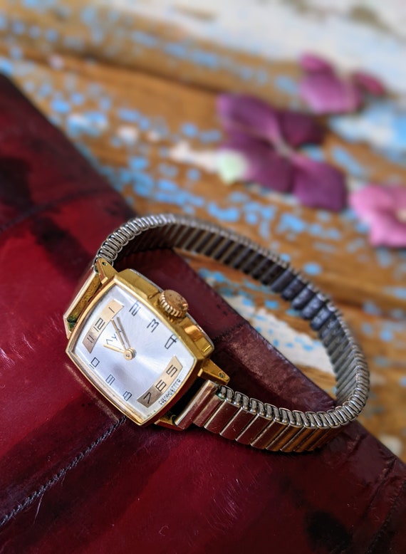 Vintage Soviet Ladies Watch - image 4