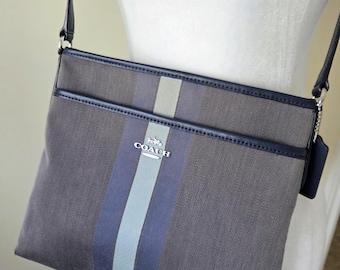 Bolso bandolera vintage Coach File, bolso de mano con estampado jacquard de rayas estilo universitario.