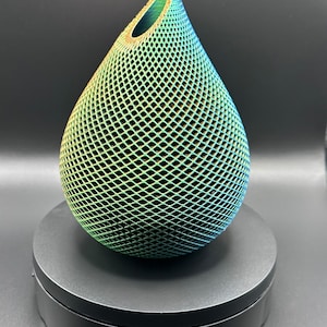 Tear Drop Shape 3D Printed Dry Flower Vase | Modern Home Decor