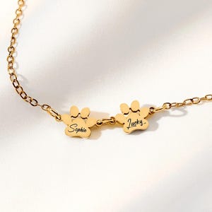 Engraved Paw Print Bracelet Custom Pet Name Bracelet, Dog Lover Gift Pet Remembrance Jewelry Dog Mom Bracelet