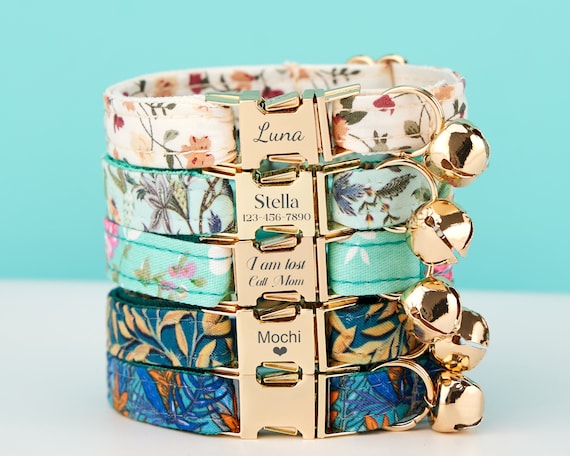 Cute Floral Cat Collar With Bell & Quick Release – Personalized With Your Kitten's Name!