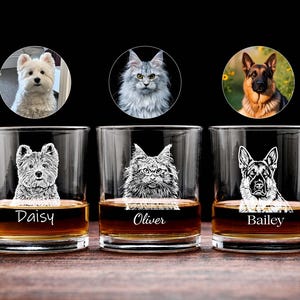 Graverat hundfoto med whiskyglas – Unik personlig present till husdjursägare, födelsedagar och jul
