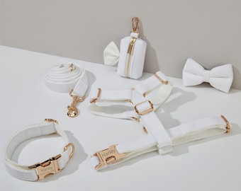 Weißes Samt Hundegeschirr und Hundeleine Set, Personalisierbar Step In WelpenGeschirr+ Halsband+Fliege+Poo Taschenhalter, No Pull Hochzeit Harness Bundle