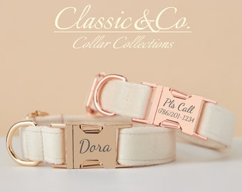 Crème fluweel personaliseren halsbandriem set met bloem en vlinderdas voor mannelijk vrouwelijk huisdier, goud gegraveerd naamplaatje, bruiloft puppycadeau