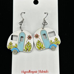 Small Travel Trailer Earrings