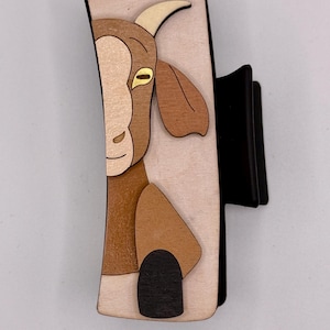 Goat Hair Clip