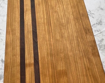 Tabla de cortar reversible de grano final de cereza / tabla de tallar / tabla de charcutería con mango de hierro fundido único