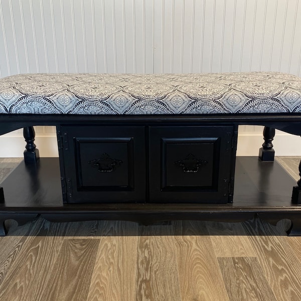 SOLD!** Please DO NOT Purchase. Black and White Storage Bench /Coffee Table with Removable Cushion