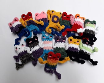LGBTQ+ Leggy Froggy Crochet Plushie / Pride Flags / With or Without Keyring / Rainbow / Lesbian / Gay / Transgender / Bisexual / Non-Binary